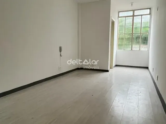 Sala com 28m², para alugar, no bairro Ouro Preto em Belo Horizonte