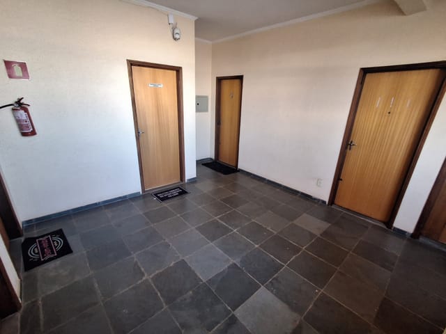 Sala para alugar, no bairro Centro em Birigüi