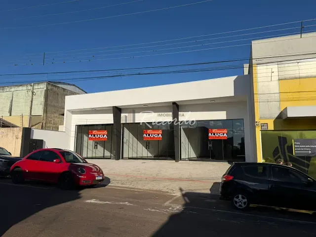Sala para alugar, no bairro Centro em Arapongas