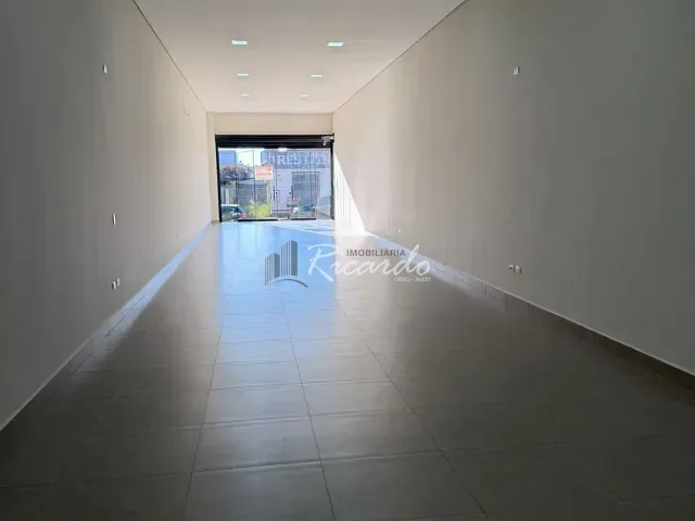 Sala para alugar, no bairro Centro em Arapongas