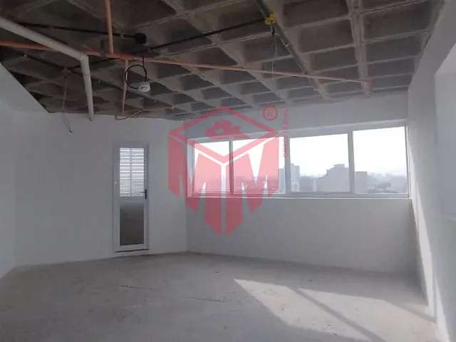 Sala com 42m², à venda, no bairro Rudge Ramos em São Bernardo do Campo