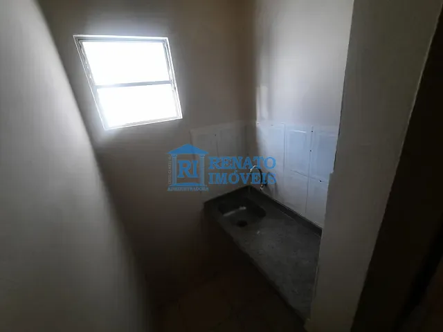 Sala para alugar, no bairro Centro em Maricá