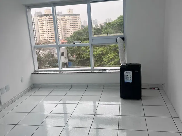 Sala com 60m², para alugar, no bairro Vila Boa Vista em Santo André