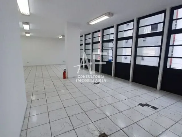 Sala para alugar, no bairro Centro em Taubaté