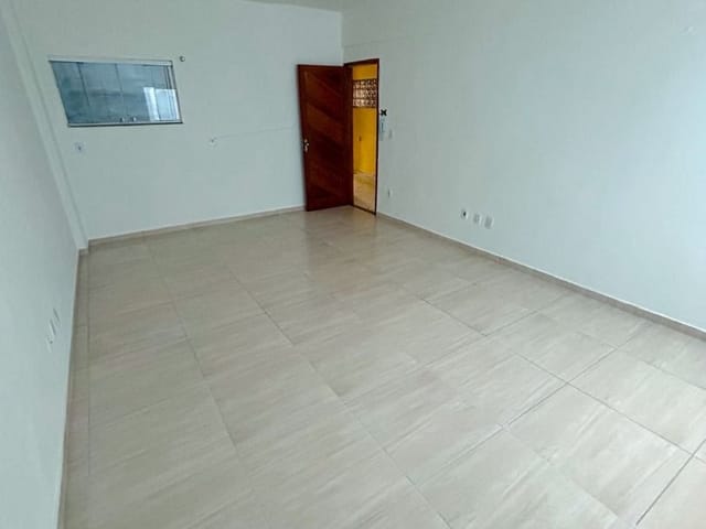 Sala com 42m², à venda, no bairro Centro em Macaé