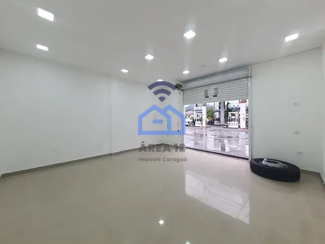 Sala para alugar, no bairro Centro em Caraguatatuba