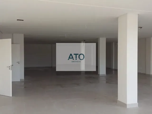 Sala para alugar, no bairro Centro em Tijucas