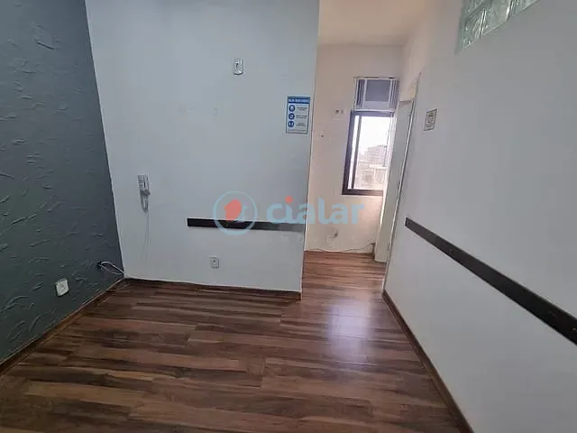 Sala à venda ou para alugar, no bairro Méier em Rio de Janeiro