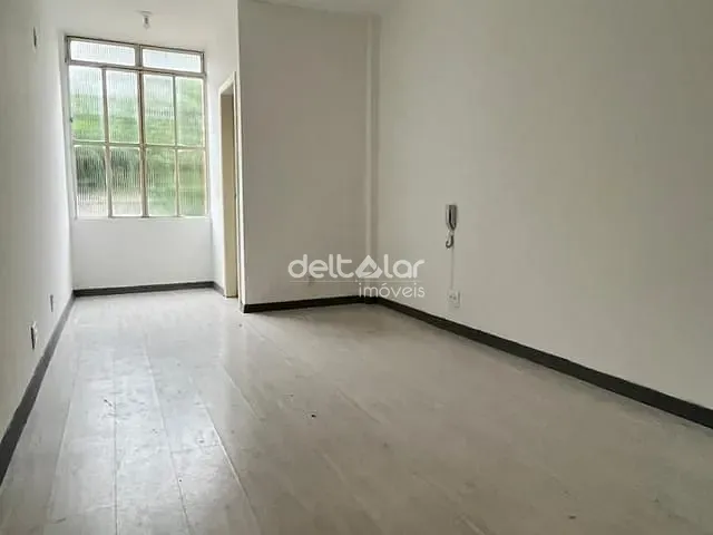 Sala com 28m², para alugar, no bairro Ouro Preto em Belo Horizonte
