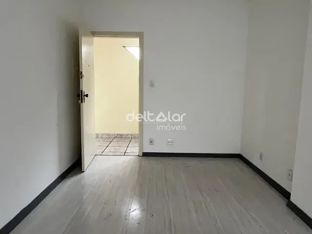 Sala com 28m², para alugar, no bairro Ouro Preto em Belo Horizonte