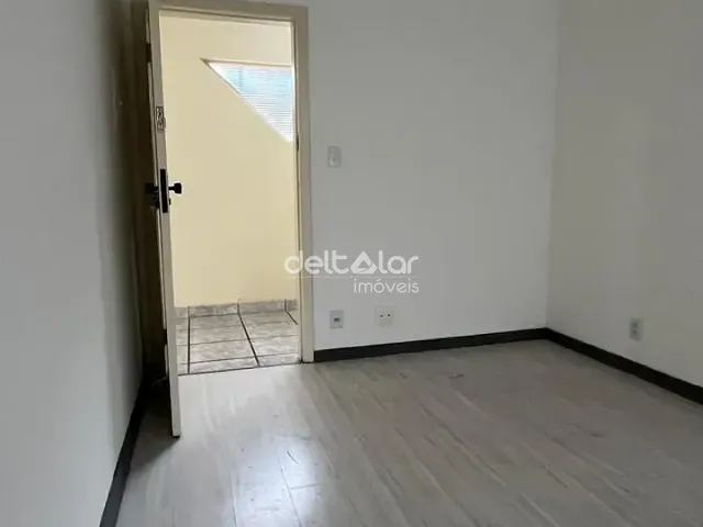 Sala com 28m², para alugar, no bairro Ouro Preto em Belo Horizonte