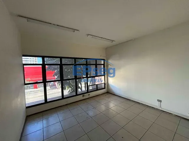 Sala com 244m², para alugar, no bairro Vitória em Londrina