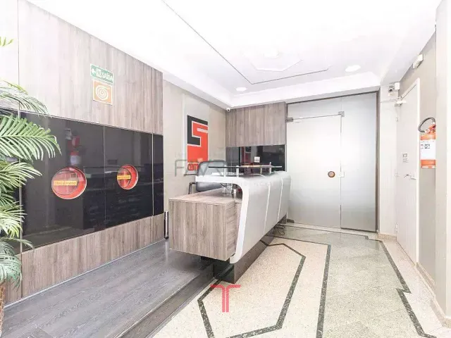 Sala com 60m², para alugar, no bairro Pinheirinho em Curitiba
