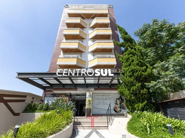 Sala com 60m², para alugar, no bairro Capão Raso em Curitiba