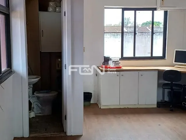 Sala com 160m², à venda ou para alugar, no bairro Praia do Flamengo em Salvador