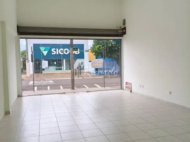 Sala para alugar, no bairro Conjunto Del Condor em Arapongas