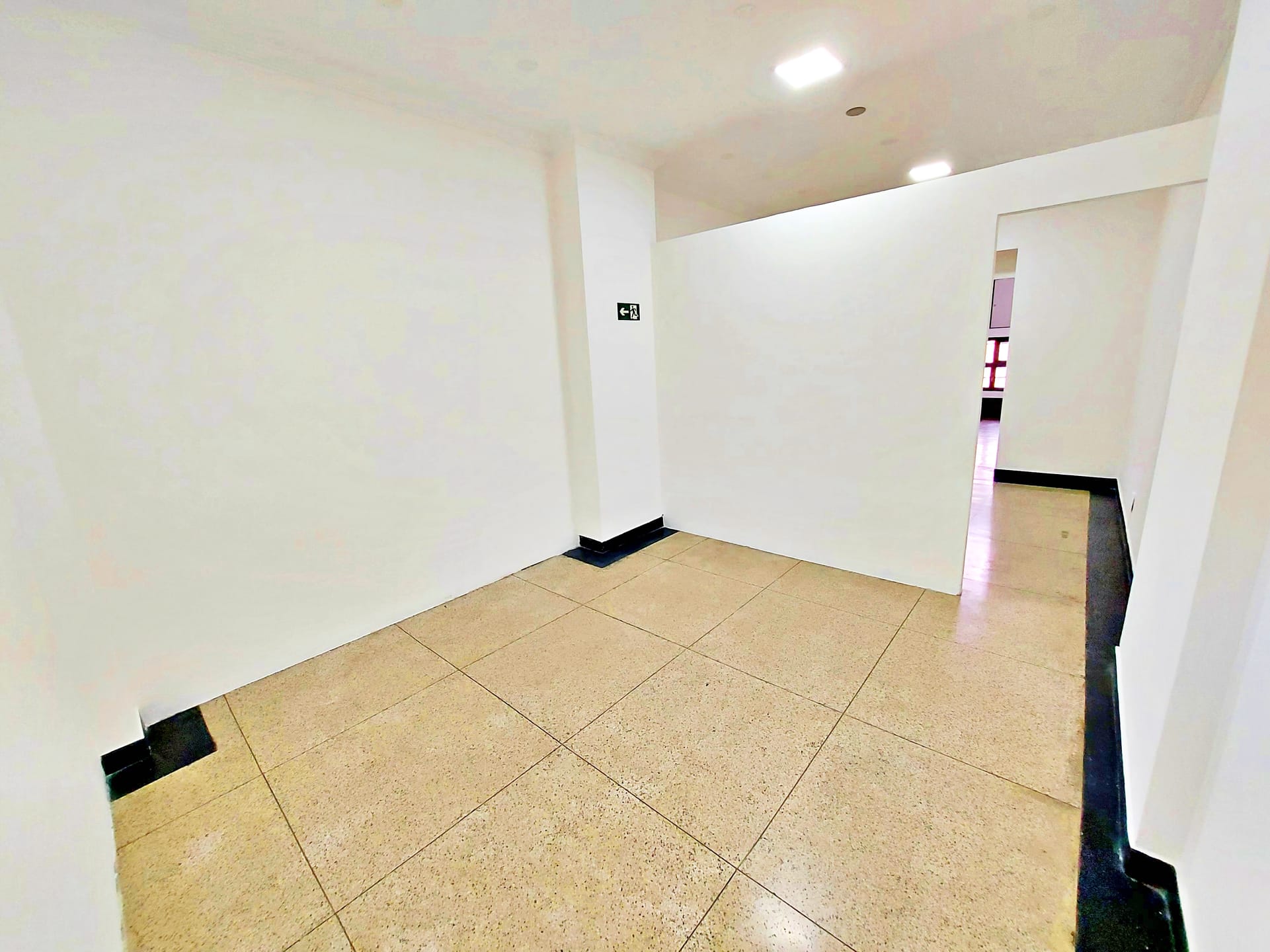 Sala, para alugar, 50 m², Barro Preto - Belo Horizonte — foto 5