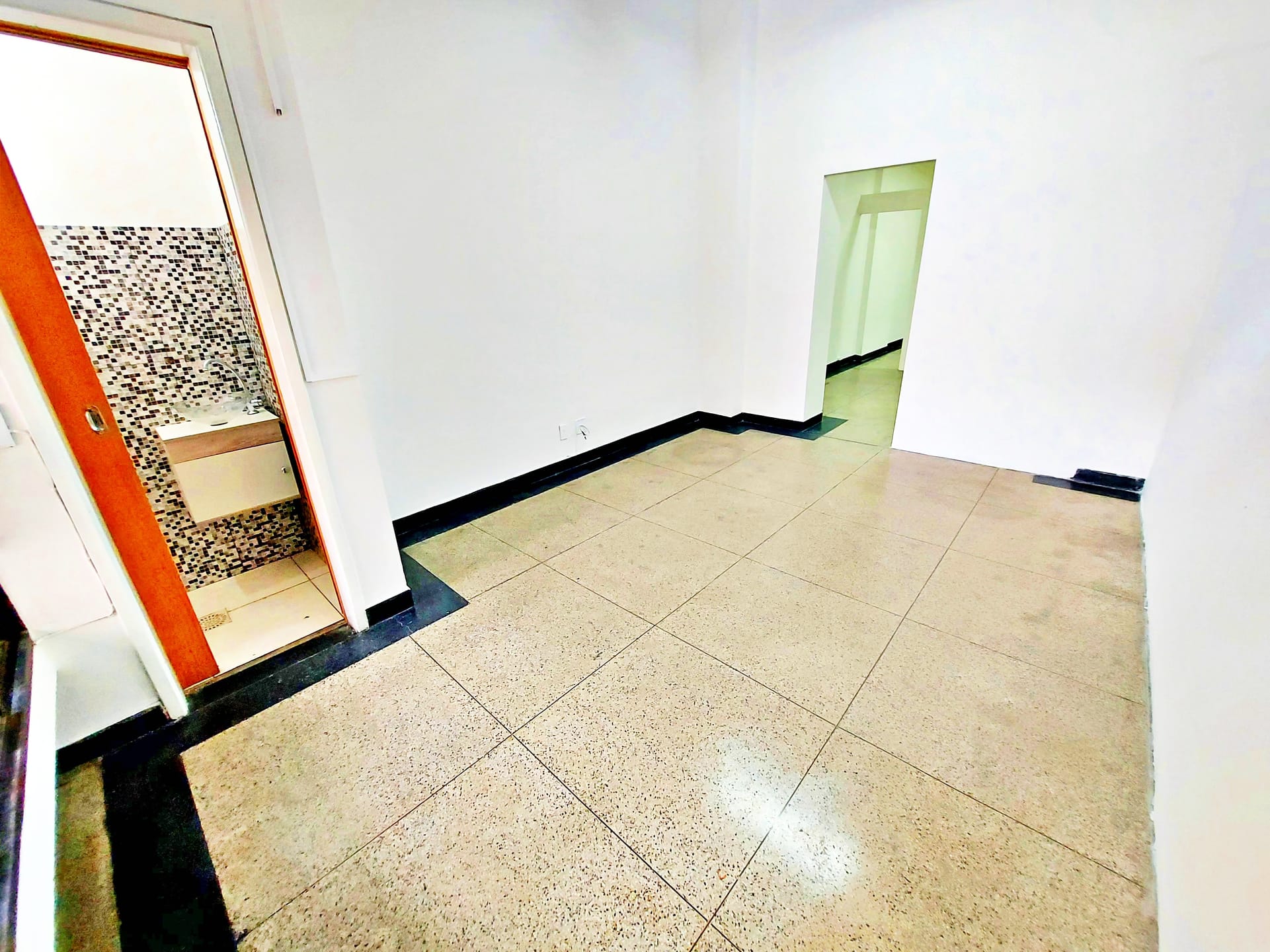 Sala, para alugar, 50 m², Barro Preto - Belo Horizonte — foto 14