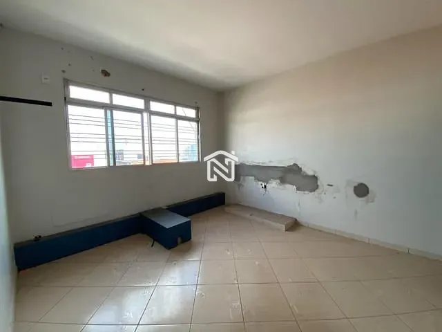 Sala para alugar, no bairro Centro em Paraíso do Tocantins