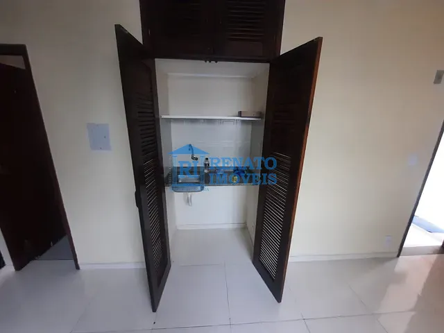 Sala para alugar, no bairro Centro em Maricá