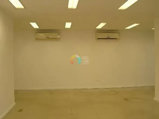 Sala com 270m², para alugar, no bairro Centro em Rio de Janeiro