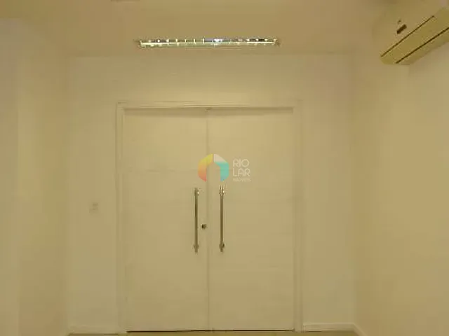 Sala com 270m², para alugar, no bairro Centro em Rio de Janeiro