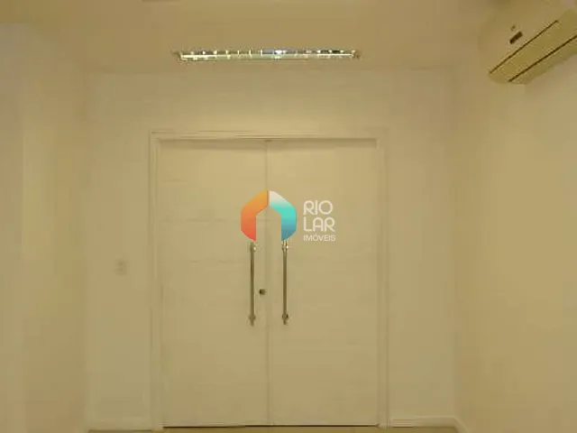 Sala com 270m², para alugar, no bairro Centro em Rio de Janeiro