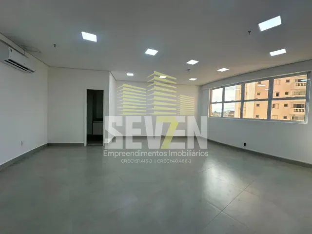 Sala com 46m², para alugar, no bairro Centro em Bauru