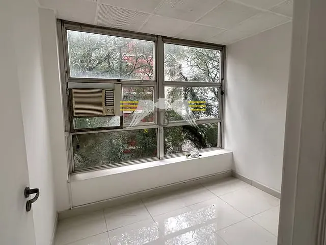 Sala à venda, no bairro Jardim Paulista em São Paulo