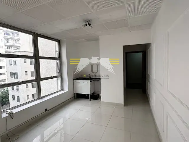 Sala à venda, no bairro Jardim Paulista em São Paulo
