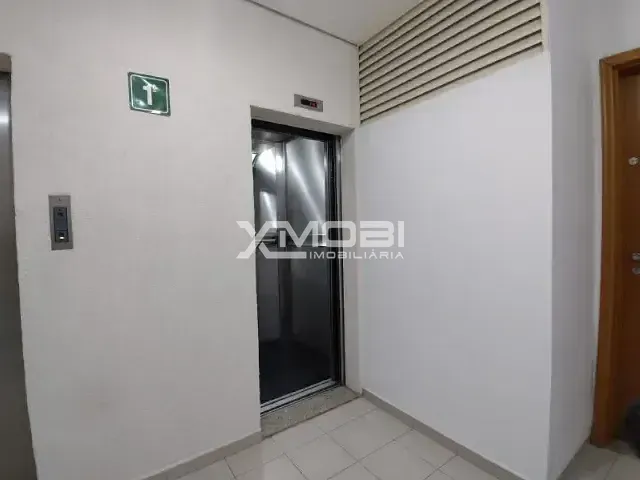 Sala com 35m² 1 quarto e 1 banheiro, à venda, no bairro Jardim Brasil em Jundiaí