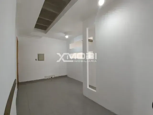 Sala com 35m² 1 quarto e 1 banheiro, à venda, no bairro Jardim Brasil em Jundiaí