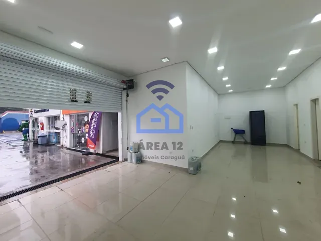 Sala para alugar, no bairro Centro em Caraguatatuba