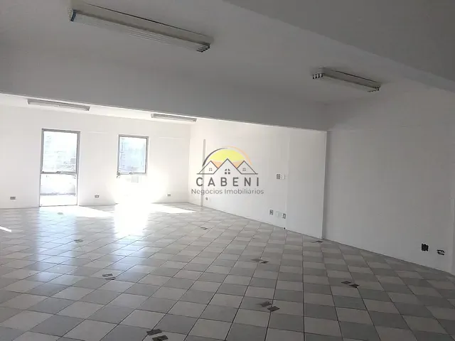Sala com 80m², para alugar, no bairro Vila Romana em São Paulo