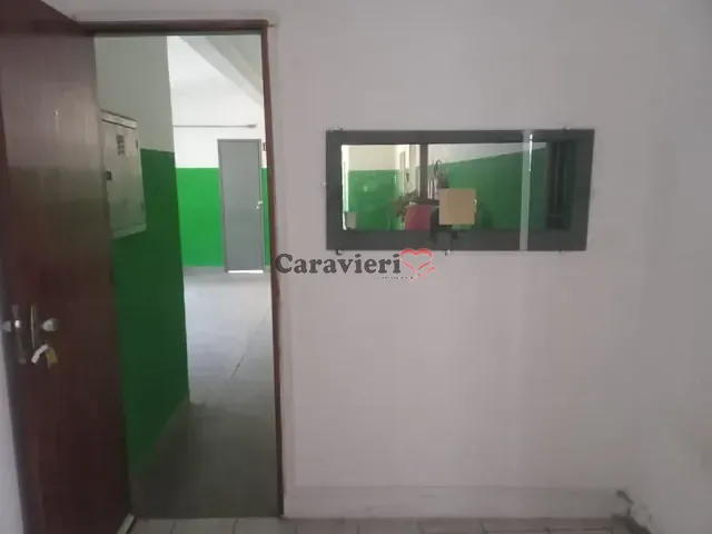 Sala para alugar, no bairro Vila Rio Branco em São Paulo