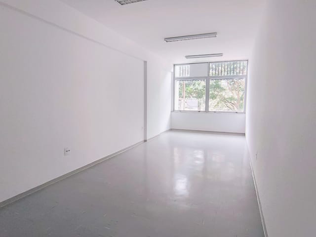 Sala com 48m², à venda ou para alugar, no bairro Jardim Paulista em São Paulo