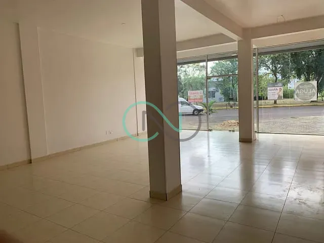 Sala à venda ou para alugar, no bairro Centro em Sapiranga