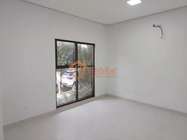 Sala com 82m², para alugar, no bairro Centro-Sul em Sorriso