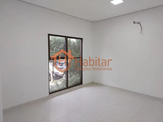 Sala com 82m², para alugar, no bairro Centro-Sul em Sorriso