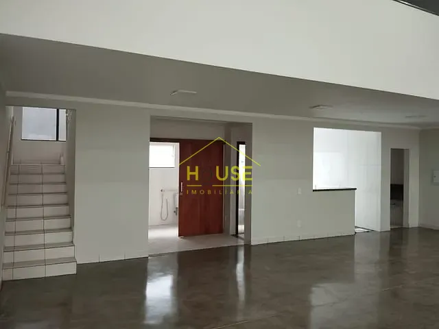 Sala com 480m², para alugar, no bairro Patrimônio Novo em Votuporanga