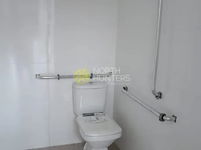 Sala com 101m², para alugar, no bairro Boa Vista em Joinville