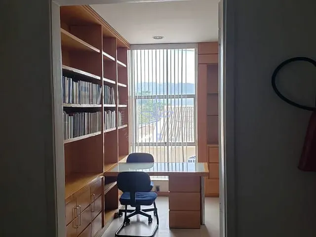 Sala para alugar, no bairro Bangu em Rio de Janeiro