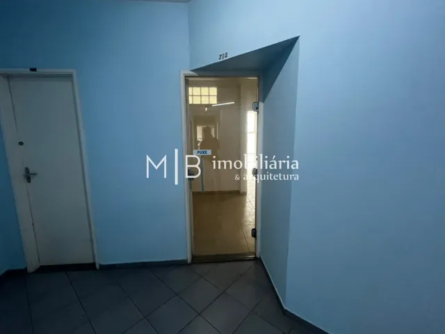 Sala para alugar, no bairro Centro em Cataguases