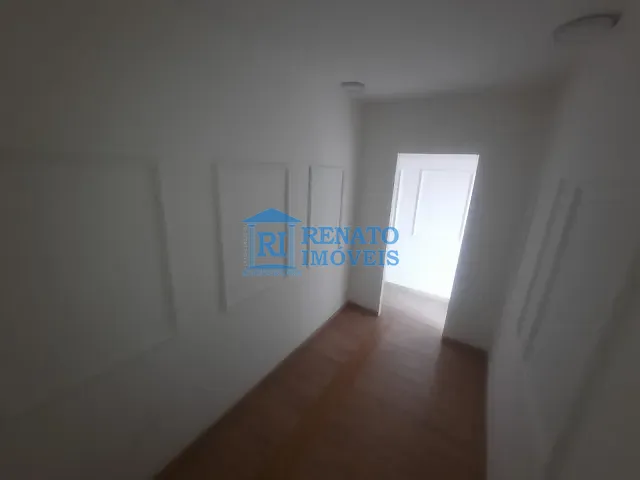 Sala à venda, no bairro Centro em Maricá