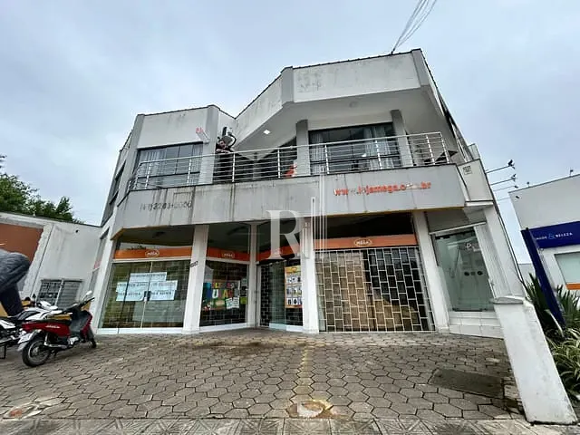 Sala para alugar, no bairro Centro em Tijucas