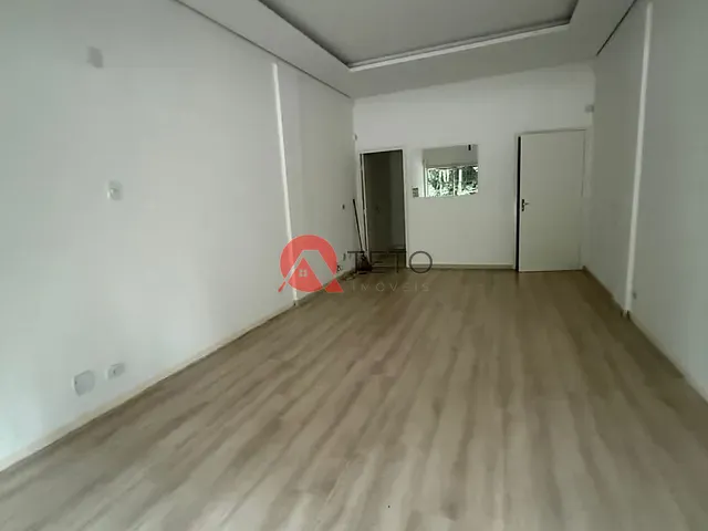 Sala para alugar, no bairro Zona 02 em Maringá