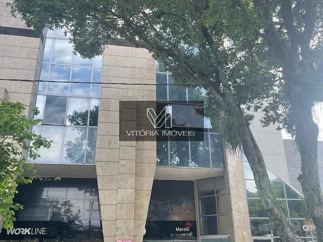 Sala com 135m², para alugar, no bairro Santa Lúcia em Vitória