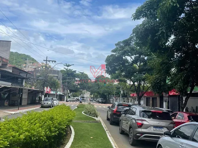 Sala com 135m², para alugar, no bairro Santa Lúcia em Vitória