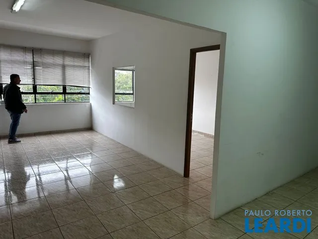 Sala com 70m², para alugar, no bairro Planalto em São Bernardo do Campo