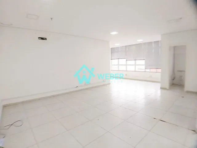 Sala com 97m², à venda, no bairro Centro em Novo Hamburgo